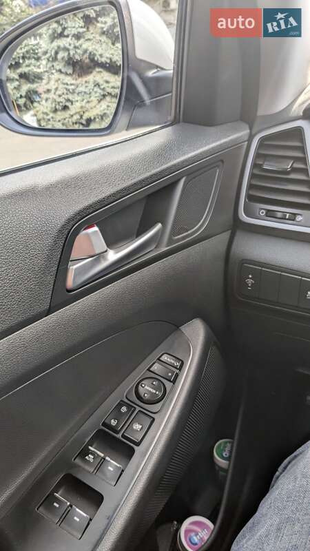 Внедорожник / Кроссовер Hyundai Tucson 2015 в Одессе