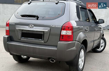 Позашляховик / Кросовер Hyundai Tucson 2008 в 