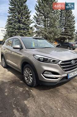 Позашляховик / Кросовер Hyundai Tucson 2017 в 