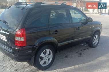 Внедорожник / Кроссовер Hyundai Tucson 2006 в 
