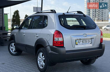 Внедорожник / Кроссовер Hyundai Tucson 2007 в 