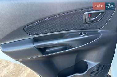Позашляховик / Кросовер Hyundai Tucson 2012 в 