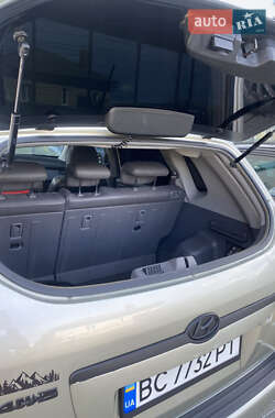 Внедорожник / Кроссовер Hyundai Tucson 2005 в 
