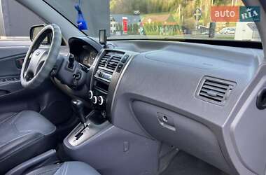 Внедорожник / Кроссовер Hyundai Tucson 2005 в 