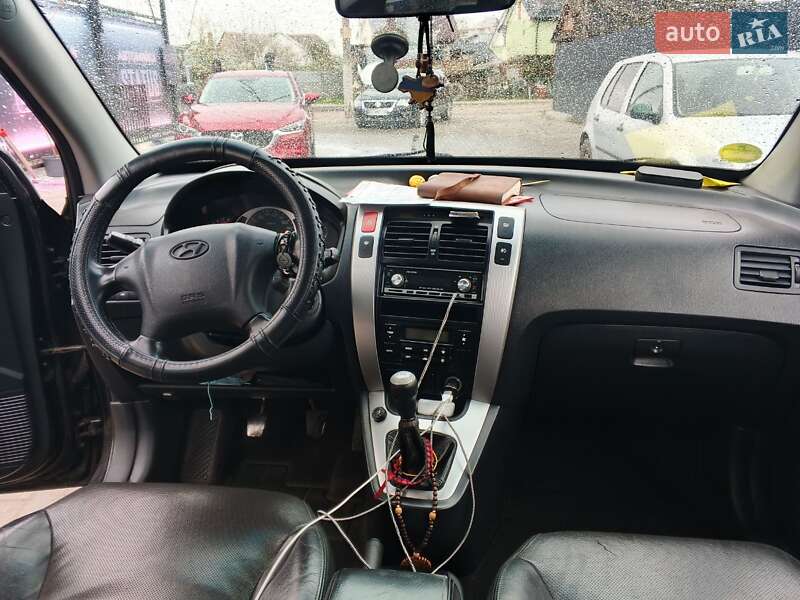 Внедорожник / Кроссовер Hyundai Tucson 2006 в Остроге