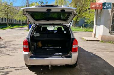 Внедорожник / Кроссовер Hyundai Tucson 2007 в 