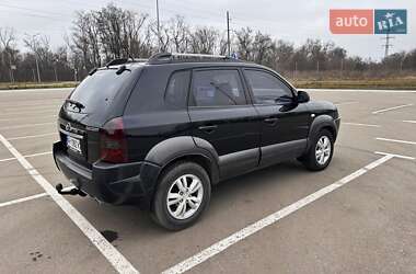 Внедорожник / Кроссовер Hyundai Tucson 2009 в 