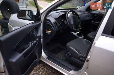 Внедорожник / Кроссовер Hyundai Tucson 2009 в 