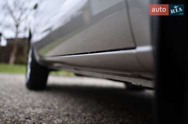 Внедорожник / Кроссовер Hyundai Tucson 2009 в 