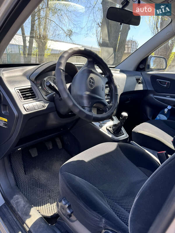 Внедорожник / Кроссовер Hyundai Tucson 2009 в Золотоноше