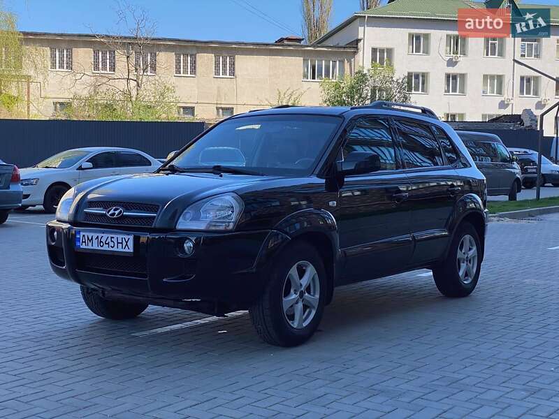 Позашляховик / Кросовер Hyundai Tucson 2007 в Житомирі фото 4 Позашляховик / Кросовер Hyundai Tucson 2007 в Житомирі