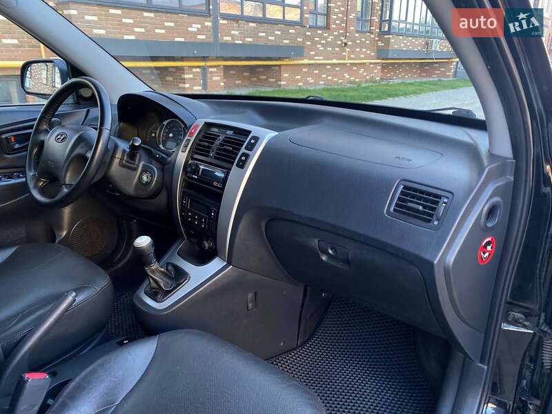 Позашляховик / Кросовер Hyundai Tucson 2007 в Житомирі фото 17 Позашляховик / Кросовер Hyundai Tucson 2007 в Житомирі