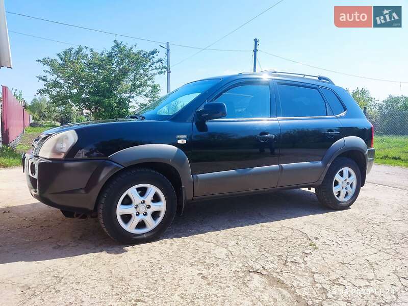 Позашляховик / Кросовер Hyundai Tucson 2005 в Кривому Розі