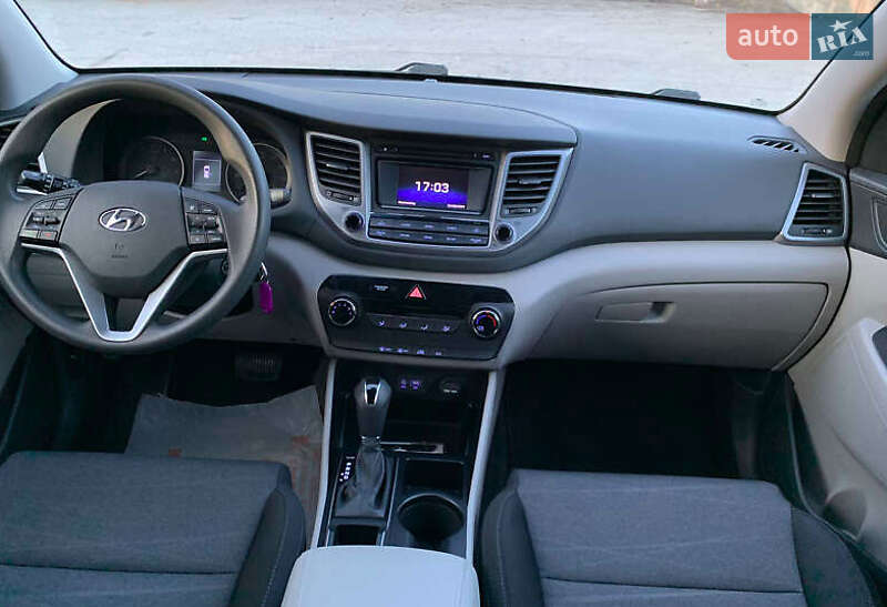 Позашляховик / Кросовер Hyundai Tucson 2016 в Дніпрі