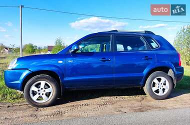 Внедорожник / Кроссовер Hyundai Tucson 2007 в 