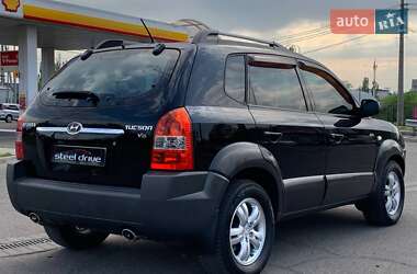 Позашляховик / Кросовер Hyundai Tucson 2007 в 