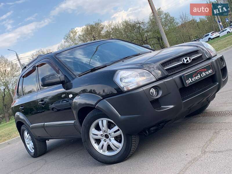 Позашляховик / Кросовер Hyundai Tucson 2007 в 