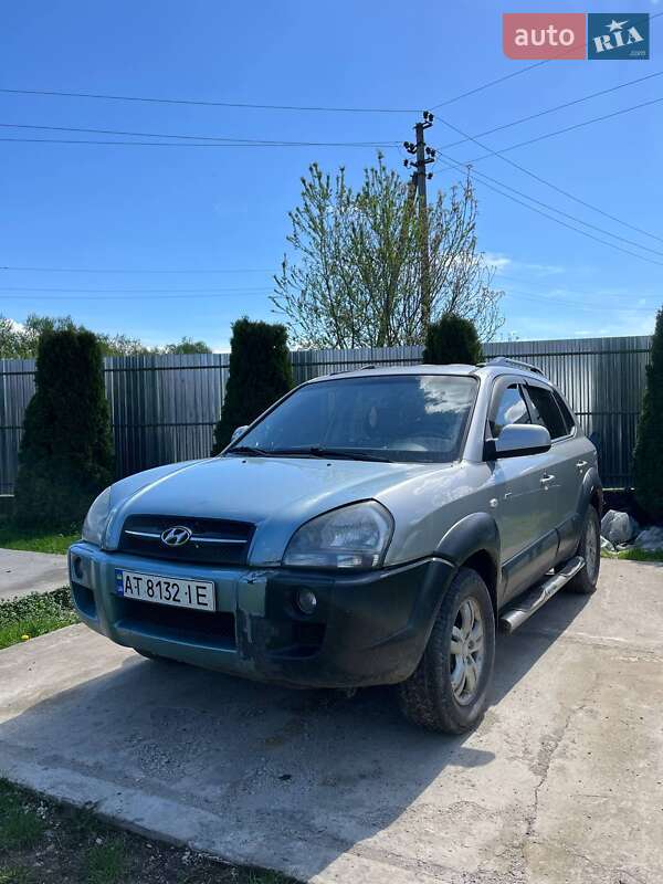 Позашляховик / Кросовер Hyundai Tucson 2008 в 