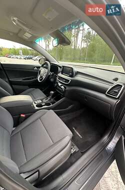 Внедорожник / Кроссовер Hyundai Tucson 2021 в 