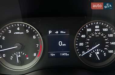 Внедорожник / Кроссовер Hyundai Tucson 2021 в 