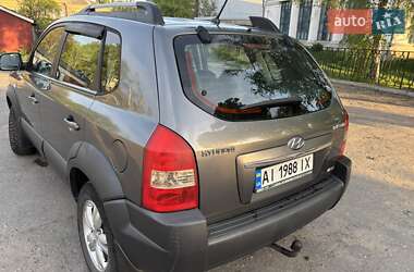 Внедорожник / Кроссовер Hyundai Tucson 2012 в 