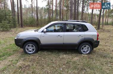 Внедорожник / Кроссовер Hyundai Tucson 2008 в 