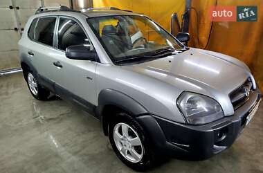 Позашляховик / Кросовер Hyundai Tucson 2007 в 