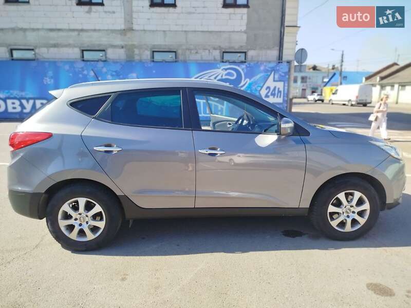 Внедорожник / Кроссовер Hyundai Tucson 2013 в Житомире