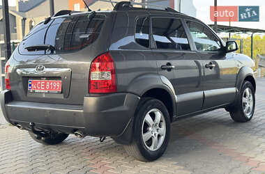 Внедорожник / Кроссовер Hyundai Tucson 2008 в 