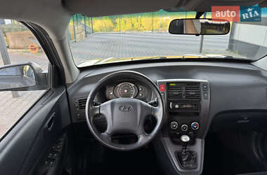 Внедорожник / Кроссовер Hyundai Tucson 2008 в 