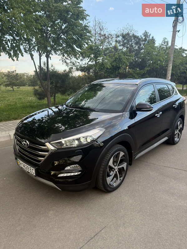 Позашляховик / Кросовер Hyundai Tucson 2017 в Ізмаїлі