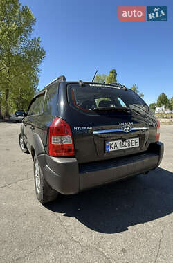 Внедорожник / Кроссовер Hyundai Tucson 2007 в 