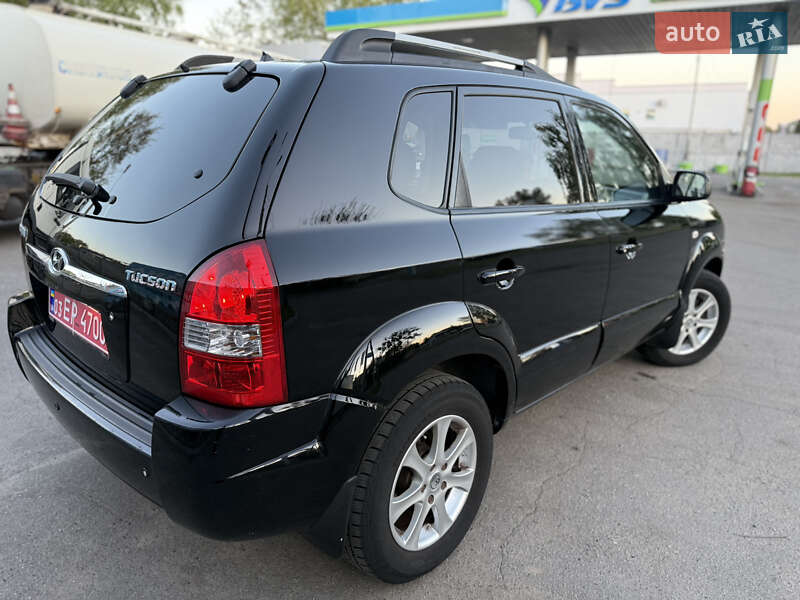 Позашляховик / Кросовер Hyundai Tucson 2006 в Лубнах
