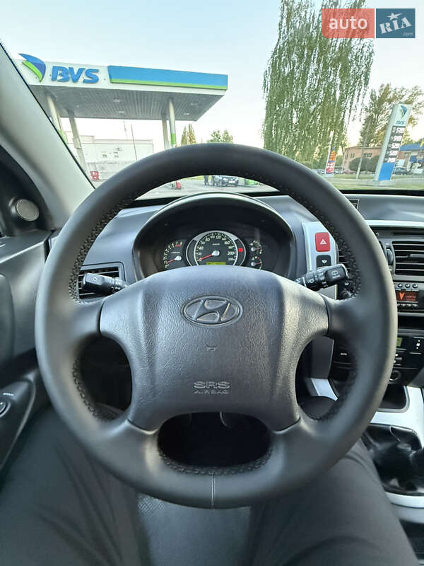 Позашляховик / Кросовер Hyundai Tucson 2006 в Лубнах