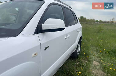 Позашляховик / Кросовер Hyundai Tucson 2007 в 