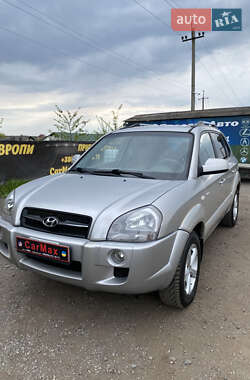 Внедорожник / Кроссовер Hyundai Tucson 2006 в 