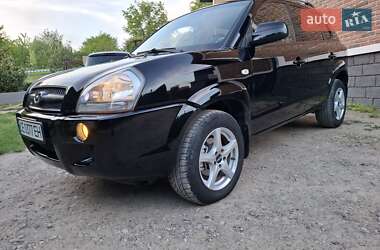 Внедорожник / Кроссовер Hyundai Tucson 2006 в Черновцах