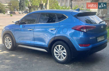 Позашляховик / Кросовер Hyundai Tucson 2018 в 