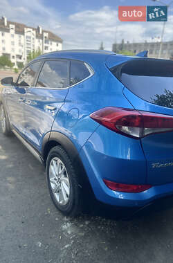 Позашляховик / Кросовер Hyundai Tucson 2018 в 