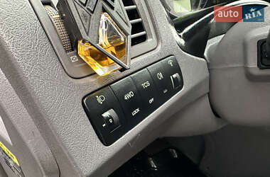 Внедорожник / Кроссовер Hyundai Tucson 2004 в 