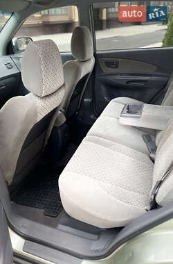Позашляховик / Кросовер Hyundai Tucson 2005 в 