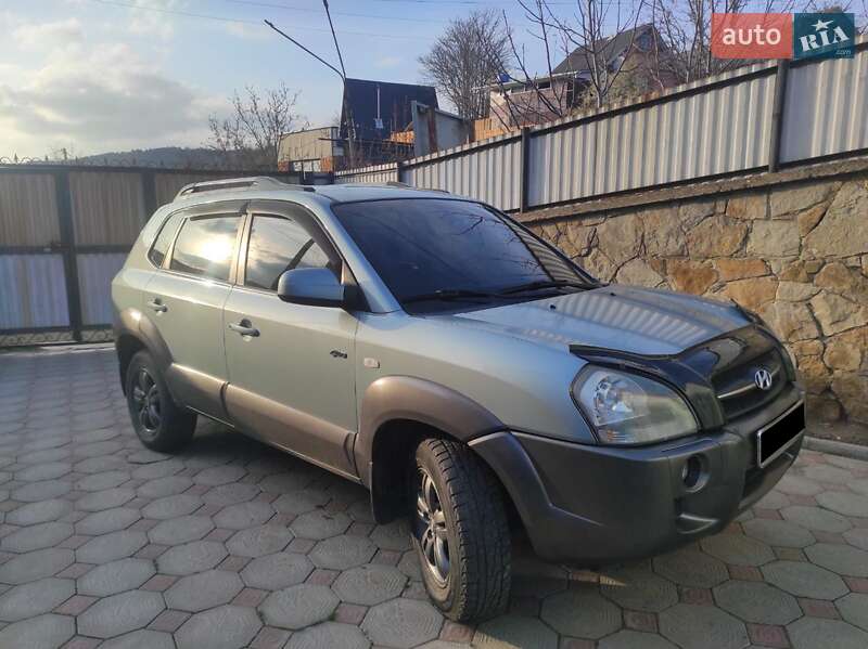 Внедорожник / Кроссовер Hyundai Tucson 2007 в Могилев-Подольске