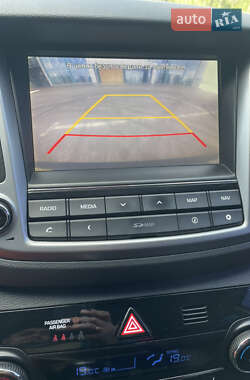 Внедорожник / Кроссовер Hyundai Tucson 2017 в 