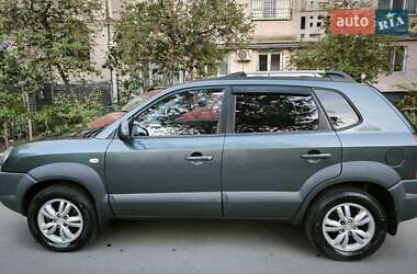 Позашляховик / Кросовер Hyundai Tucson 2011 в Одесі