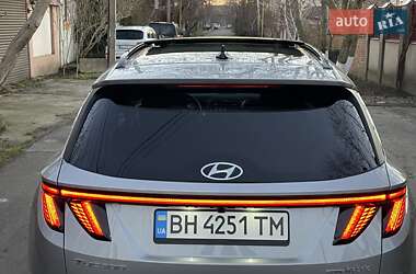 Позашляховик / Кросовер Hyundai Tucson 2021 в 