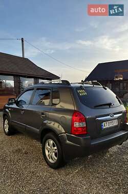 Позашляховик / Кросовер Hyundai Tucson 2008 в 