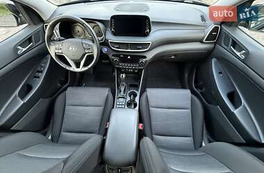 Внедорожник / Кроссовер Hyundai Tucson 2019 в 