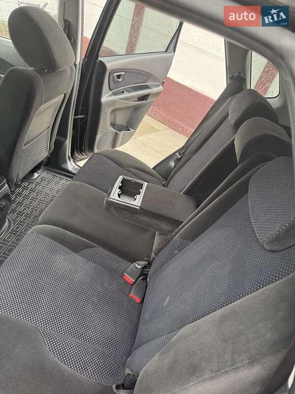 Внедорожник / Кроссовер Hyundai Tucson 2009 в Харькове