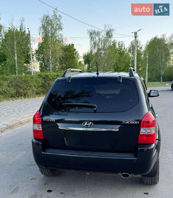 Внедорожник / Кроссовер Hyundai Tucson 2009 в Харькове