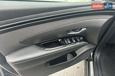 Позашляховик / Кросовер Hyundai Tucson 2022 в 